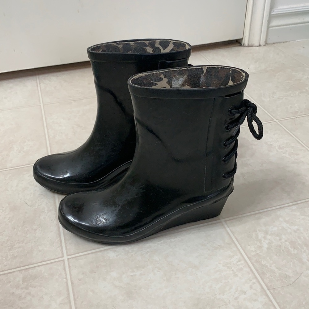 🌷3 for $25🌷Unbranded, US 7, Black Lace Up Wedge Heel (2.25in/6cm) Rain Boots